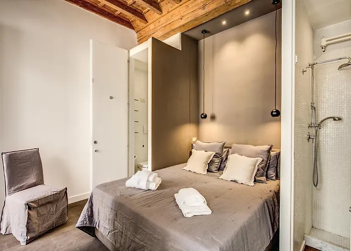 Piazza Farnese Exclusive View 2 Bedroom En * Rome